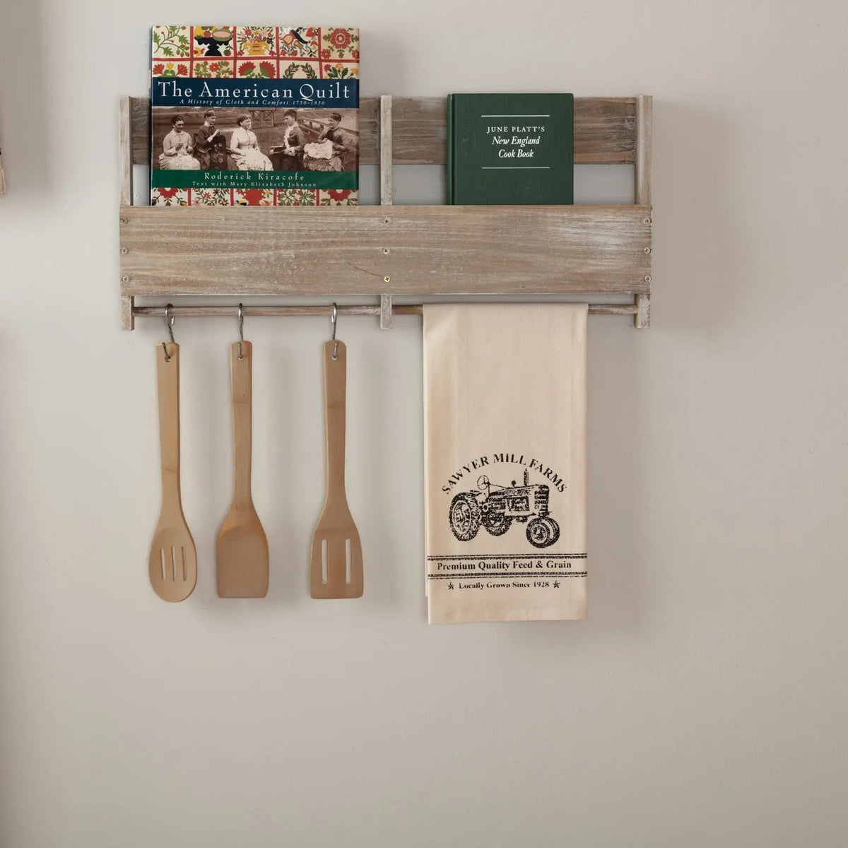 Sawyer Mill Tractor Tea Towel – Farmhouse Kitchen Decor Cotton Dish Towel